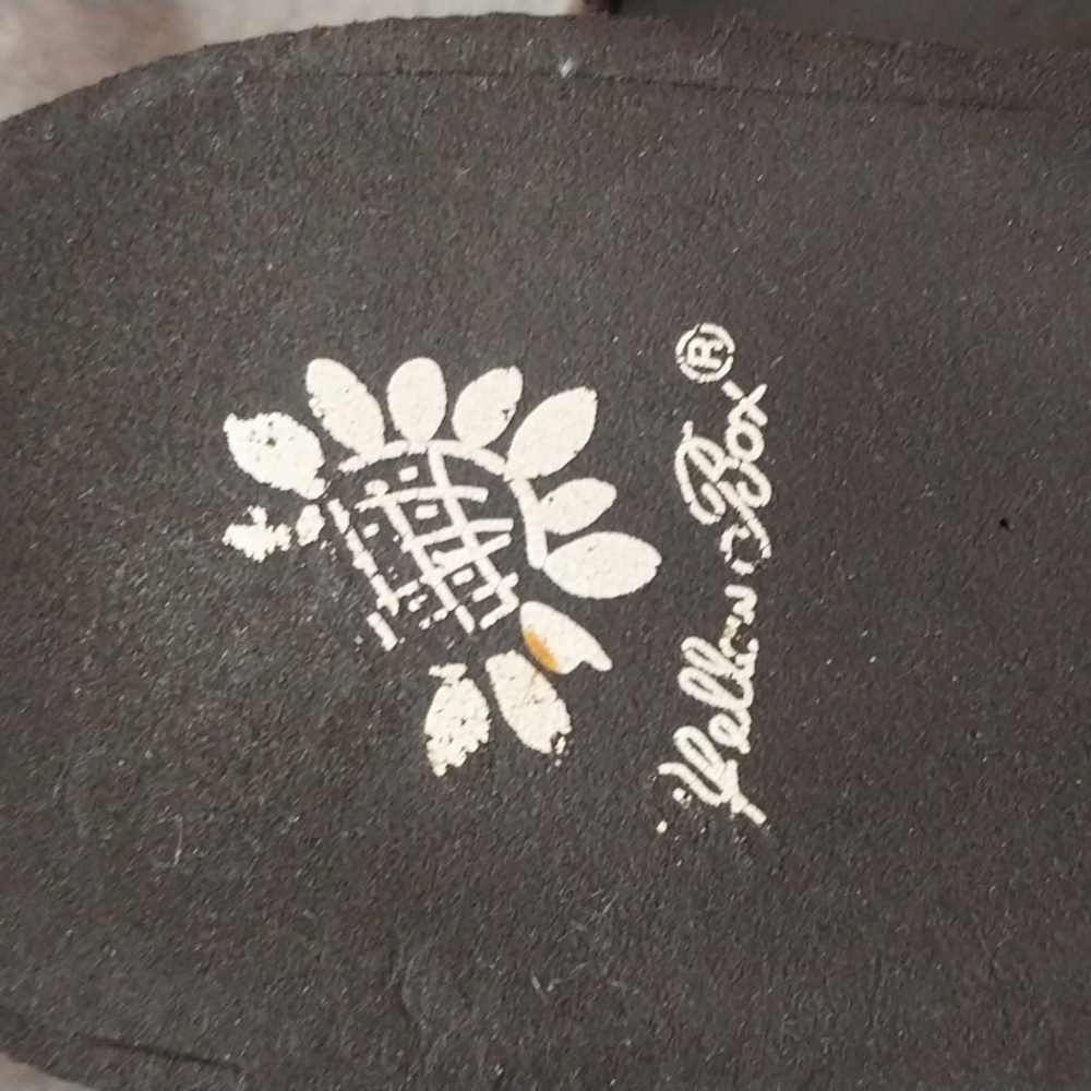 Sandals - Picture 4 of 5